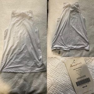🆕 Fabletics Cashel open Tie- back tank
